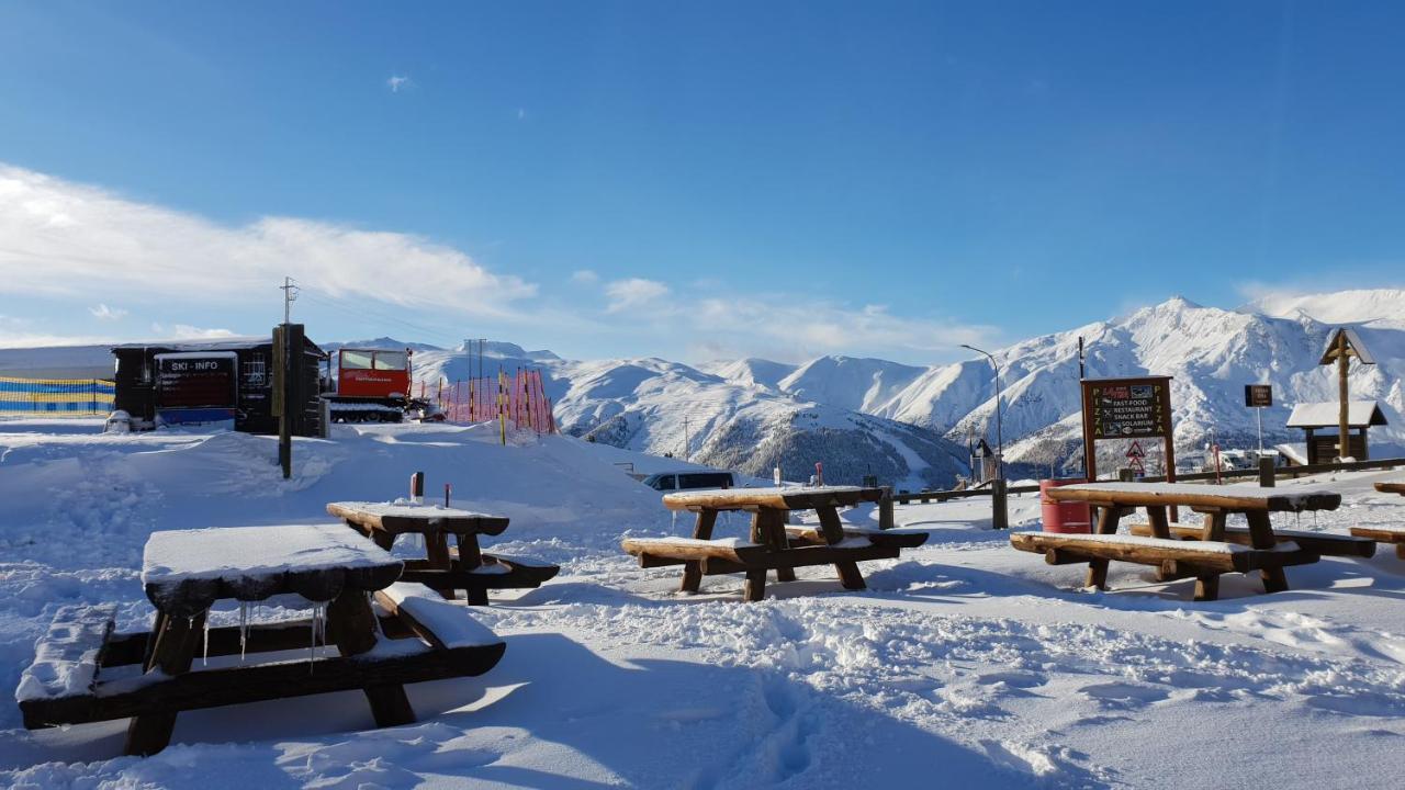 Alpino Lodge Bivio Livigno Exterior photo